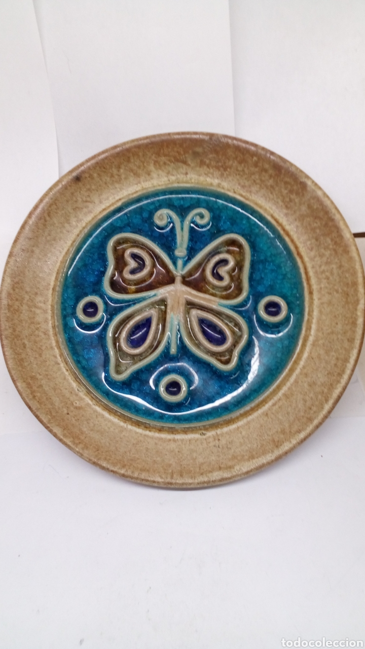 Antig&uuml;edades: Plato decorativo con esmaltes - Foto 1