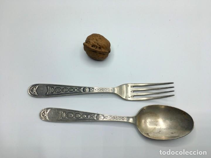 Antig&uuml;edades: Cuchara y tenedor plateados - Foto 1