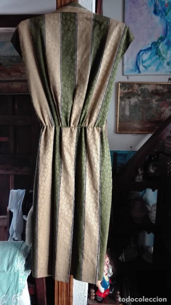 Antig&uuml;edades: Conjunto de vestido y chaqueta - Foto 3