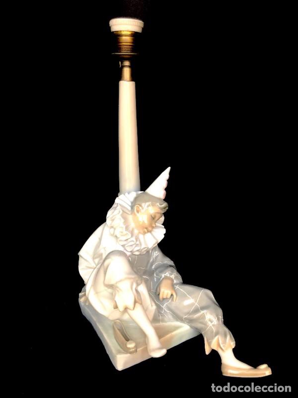 Antig&uuml;edades: REF: 01004580A &ldquo;L&Aacute;MPARA NI&Ntilde;O PIERROT MACIZO&rdquo; LLADR&Oacute; - Foto 1