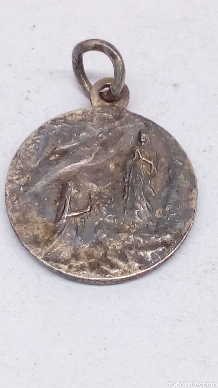 Antig&uuml;edades: Medalla de plata religiosa - Foto 2