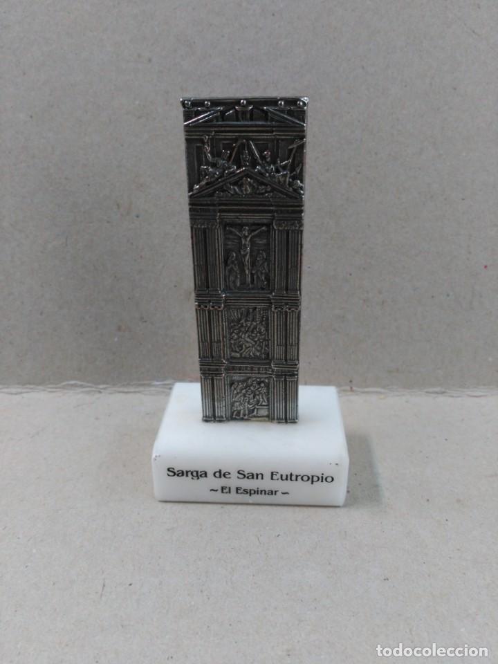 Antig&uuml;edades: SARGA DE SAN EUTROPIO, EL ESPINAR, EN METAL Y BASE DE MARMOL - Foto 10