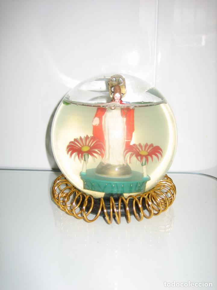 Antig&uuml;edades: Antigua bola de Coraz&oacute;n de Jesus - Foto 1