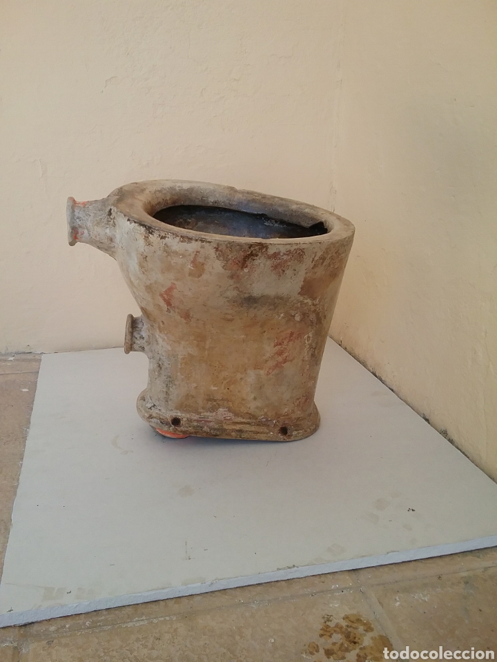 Antig&uuml;edades: Antigua taza de Aseo.