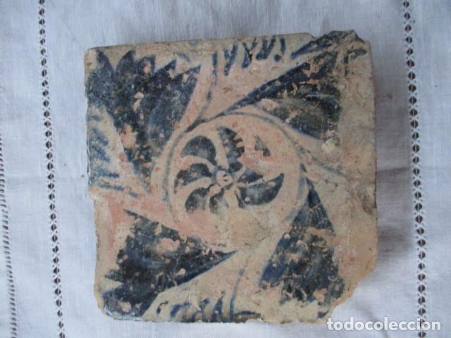 Antig&uuml;edades: azulejo Gotico siglo XV - Foto 2
