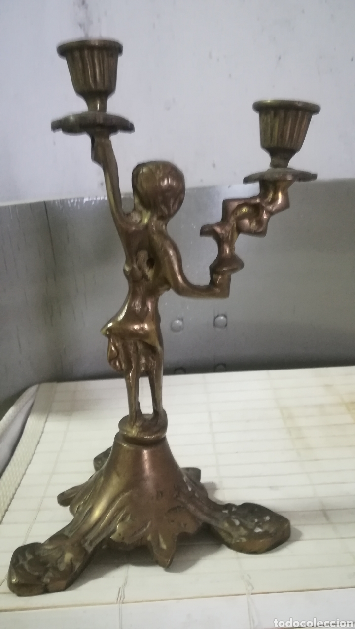 Antig&uuml;edades: Antiguo candelabro de bronce - Foto 2