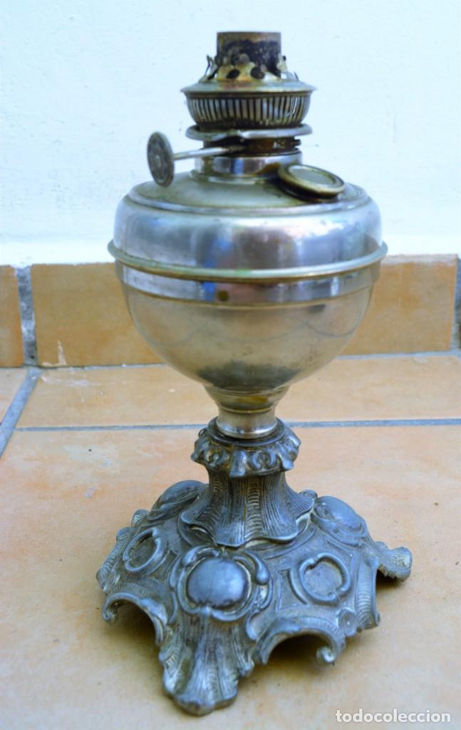 Antig&uuml;edades: Antiguo Quinqu&eacute; Bronce - Lat&oacute;n - Base labrada - Foto 1