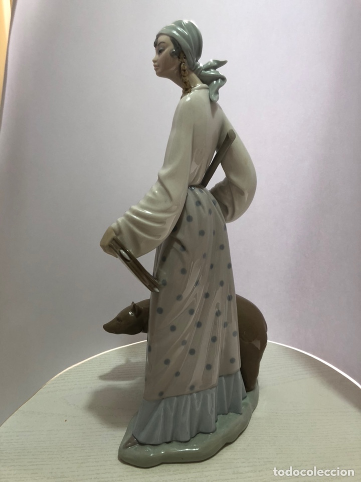 Antig&uuml;edades: REF: 01004919 &ldquo;GITANA CAMINANTE&rdquo; LLADR&Oacute; - Foto 9