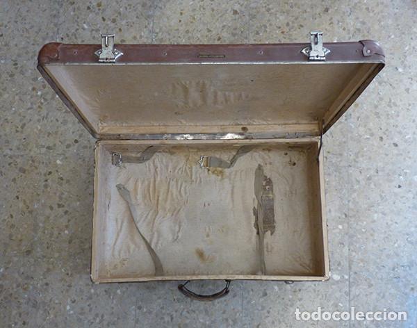 Antig&uuml;edades: Maleta de viaje - Foto 6