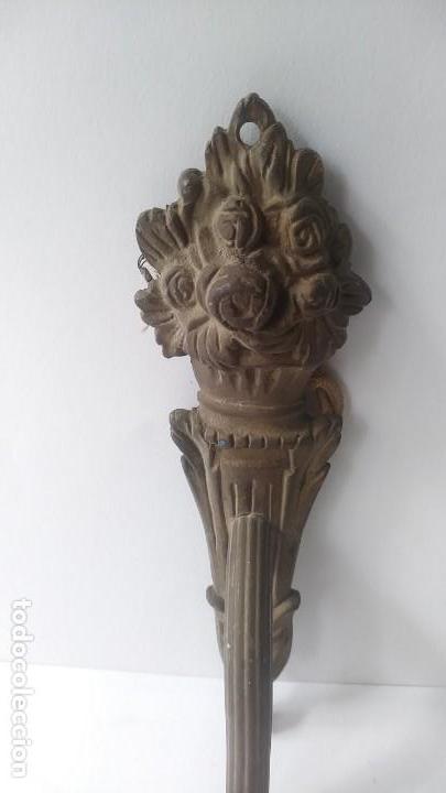 Antig&uuml;edades: Aplique candelabro de laton o bronce - Foto 7