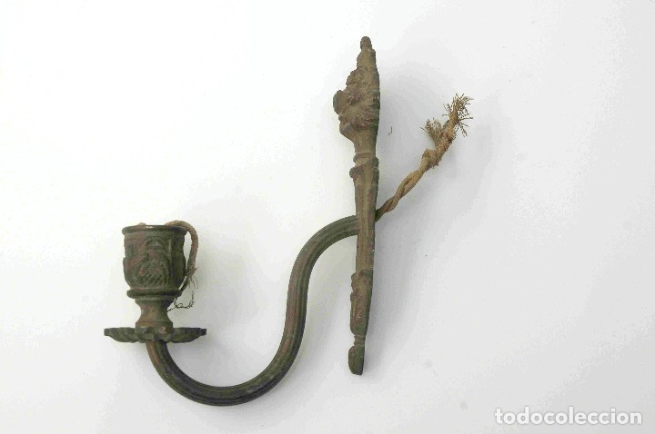 Antig&uuml;edades: Aplique candelabro de laton o bronce - Foto 3