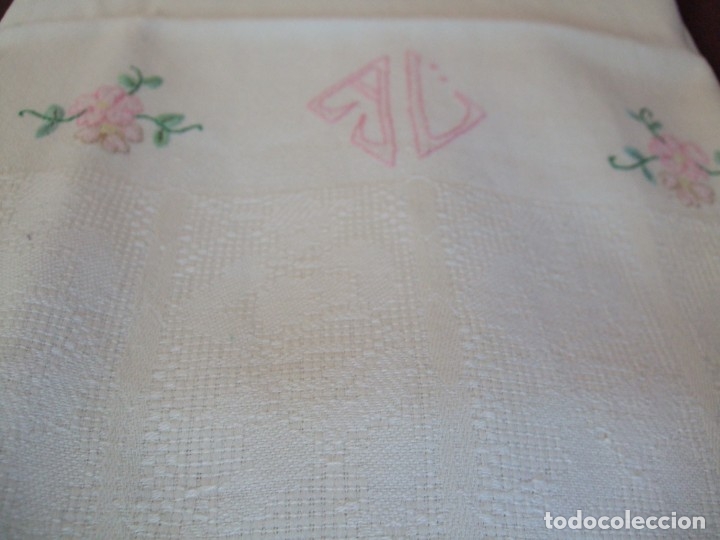 Antiquit&auml;ten: ANTIGUA TOALLA DE TELA, HILO , LINO ADAMASCADA , CORTINA BORDADA. BROCADA