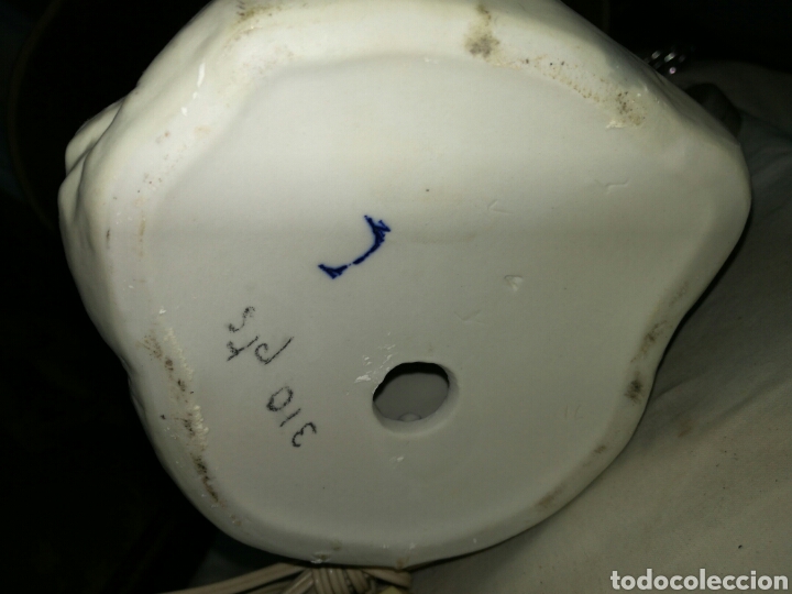 Antig&uuml;edades: Lampara porcelana biscuit - Foto 3