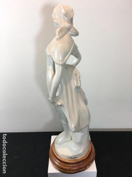 Antig&uuml;edades: Figura de yeso esmaltado - Foto 8