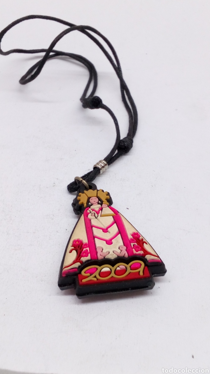 Antig&uuml;edades: Collares con colgantes - Foto 1