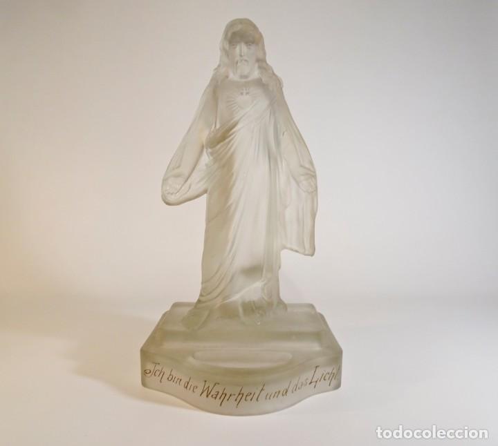 Antig&uuml;edades: Benditera antigua Sagrado Coraz&oacute;n de Jes&uacute;s - Foto 1