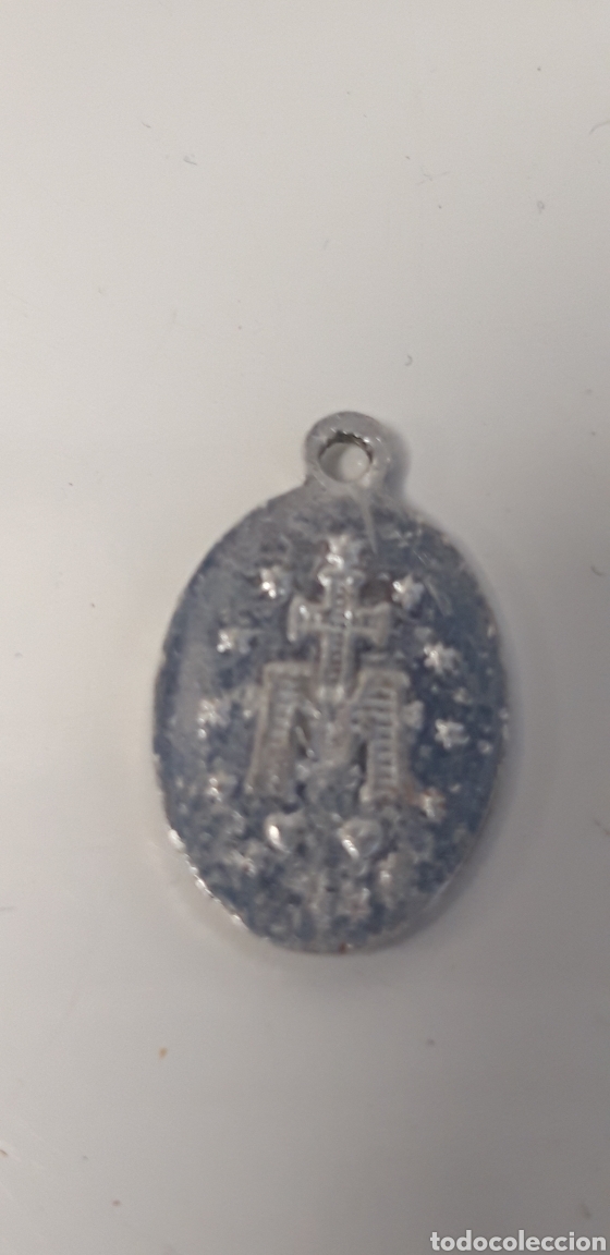Antig&uuml;edades: Medalla de aluminio Virgen Maria - Foto 2