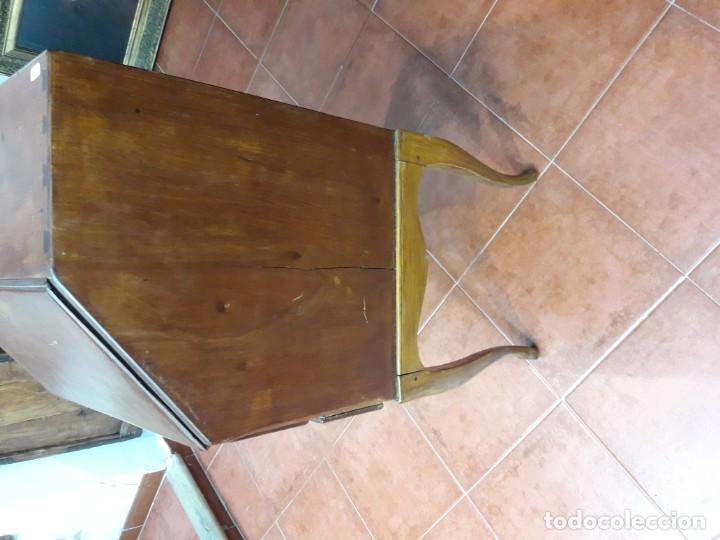 Antig&uuml;edades: Peque&ntilde;o escritorio - Foto 2