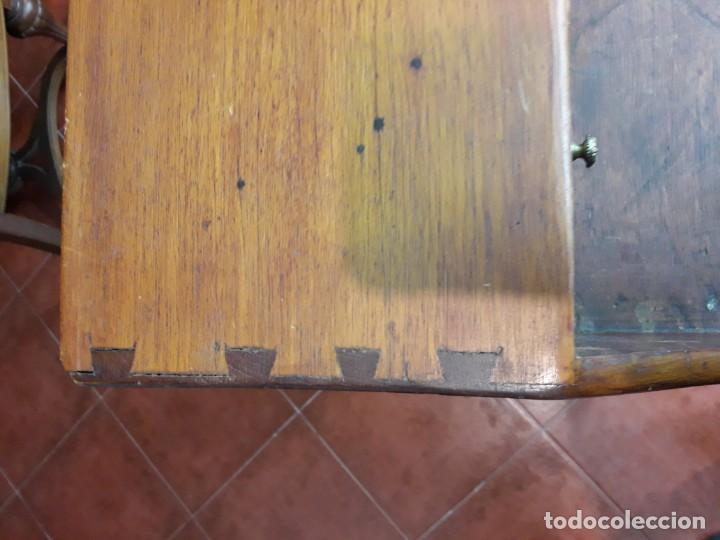 Antig&uuml;edades: Peque&ntilde;o escritorio - Foto 5