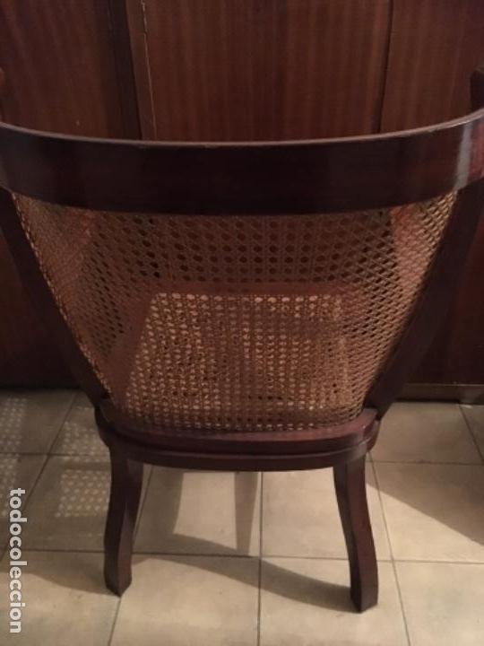 Antig&uuml;edades: ANTIGUO SILL&Oacute;N DE MADERA Y REJILLA - Foto 4