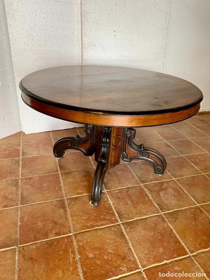 Antig&uuml;edades: MESA DE COMEDOR REDONDA DE NOGAL - Foto 5