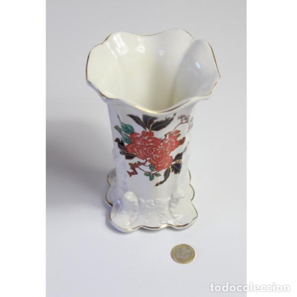 Antig&uuml;edades: Antiguo jarr&oacute;n de porcelana - Foto 6