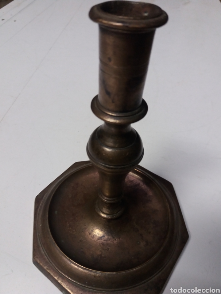 Antig&uuml;edades: Candelabro antiguo de bronce - Foto 3