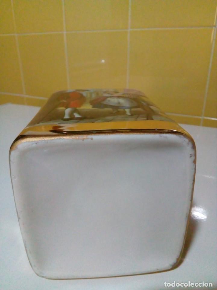 Antig&uuml;edades: BOTELLA FRANCESA DE PORCELANA - Foto 7