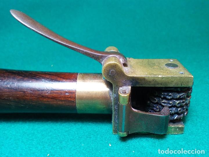 Antig&uuml;edades: ANTIGUO NUMERADOR DE BRONCE Y MANGO DE MADERA - Foto 2