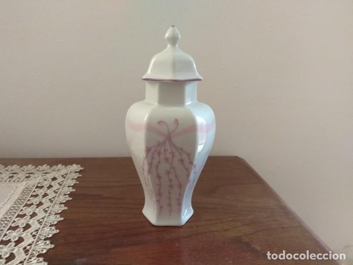 Antig&uuml;edades: JARRON DERBYDECOR PINTADO A MANO - Foto 1