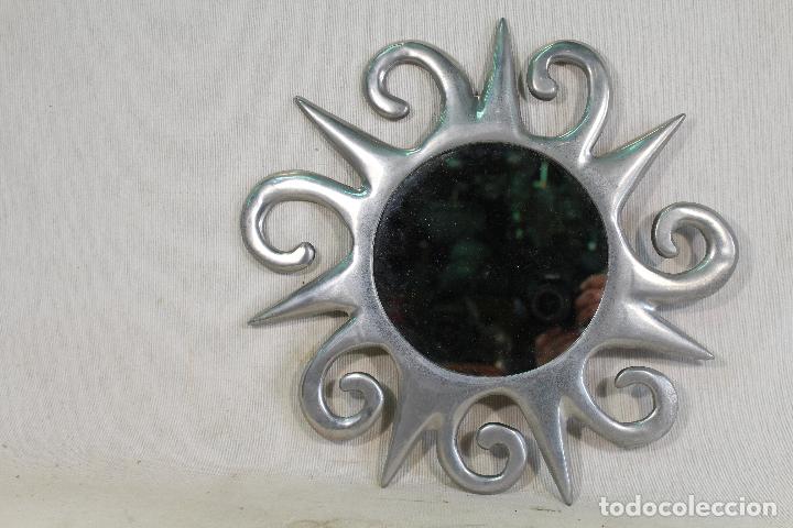 Antig&uuml;edades: espejo de sol en aluminio - Foto 1