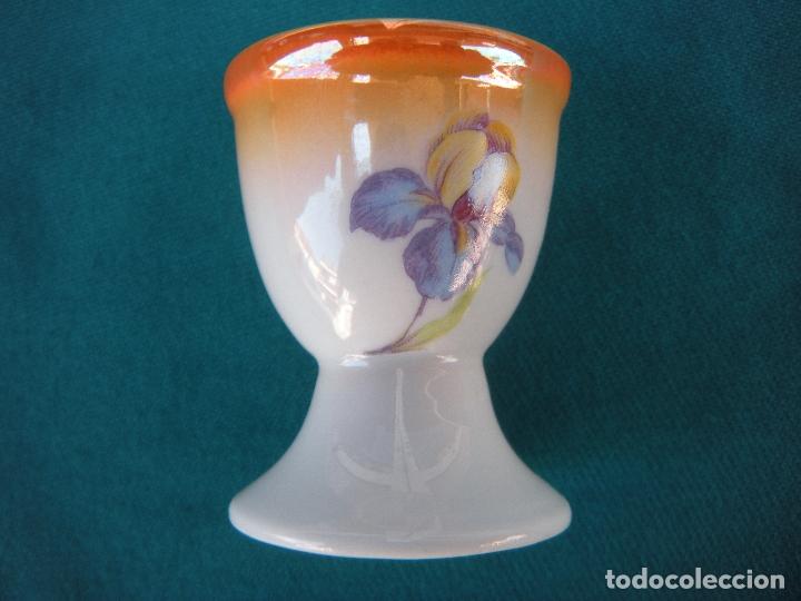 Antig&uuml;edades: HUEVERA DE PORCELANA - Foto 1