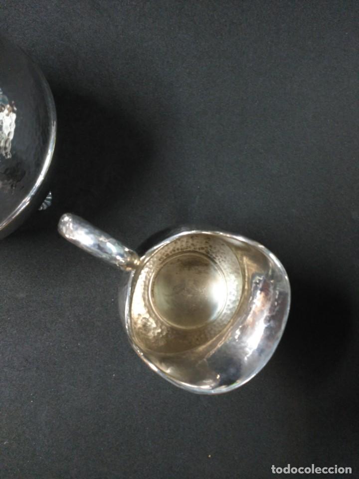 Antig&uuml;edades: TETERA Y LECHERA EN METAL PLATEADO - Foto 7