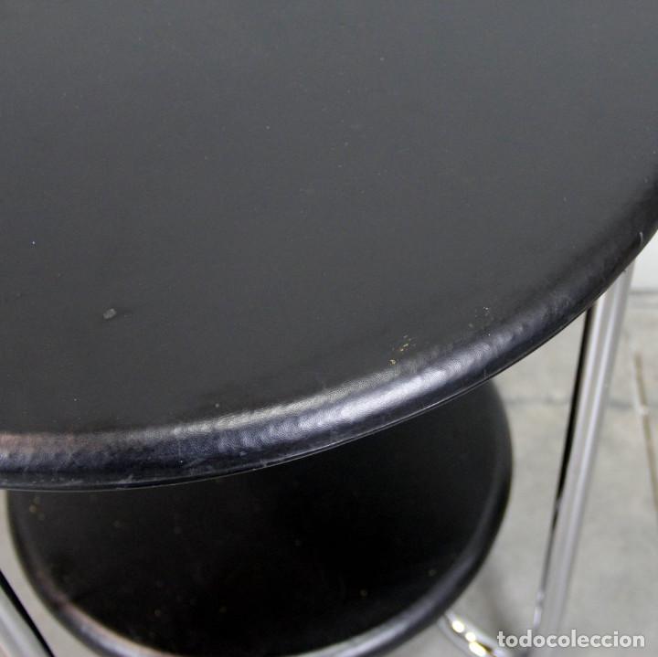 Antig&uuml;edades: Mesa auxiliar estilo Bauhaus. - Foto 6