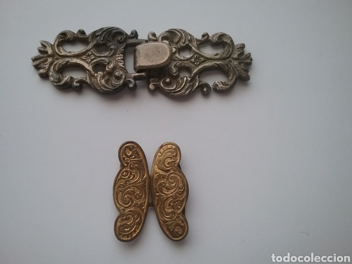 Antig&uuml;edades: Pareja de hebillas antiguas. - Foto 1