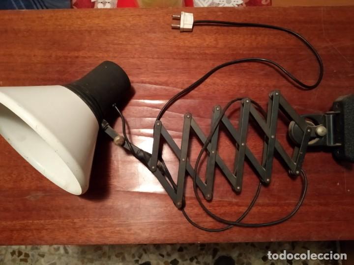 Antig&uuml;edades: L&aacute;mpara FLEXO antiguo extensible funciona extendida 67 cm - Foto 1