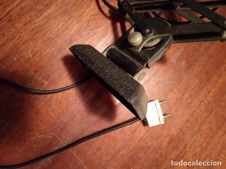 Antig&uuml;edades: L&aacute;mpara FLEXO antiguo extensible funciona extendida 67 cm - Foto 2