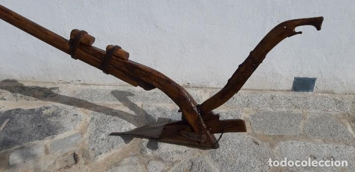 Antig&uuml;edades: Antig&uuml;o arado Romano - Foto 2