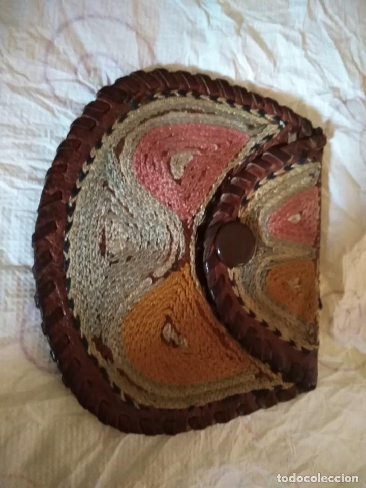 Antig&uuml;edades: Monederos cuero vintage - Foto 6