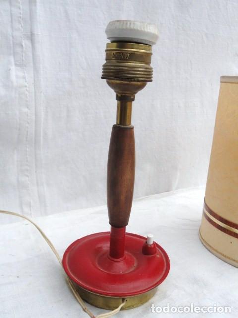 Antig&uuml;edades: L&Aacute;MPARA DE SOBREMESA CON PANTALLA. - Foto 5
