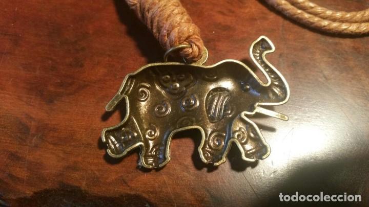 Antig&uuml;edades: COLLAR CON ELEFANTE EN BRONCE - Foto 3