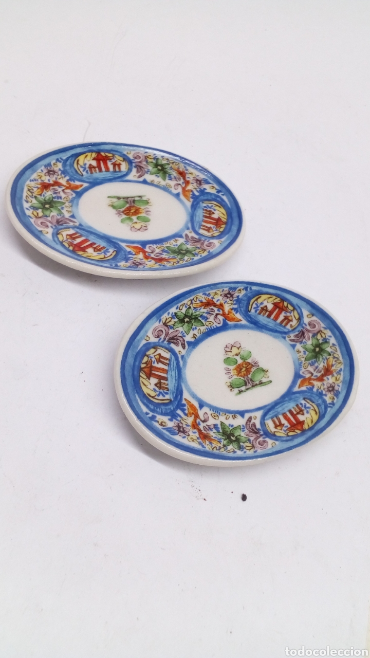 Antig&uuml;edades: Platos de porcelana - Foto 1