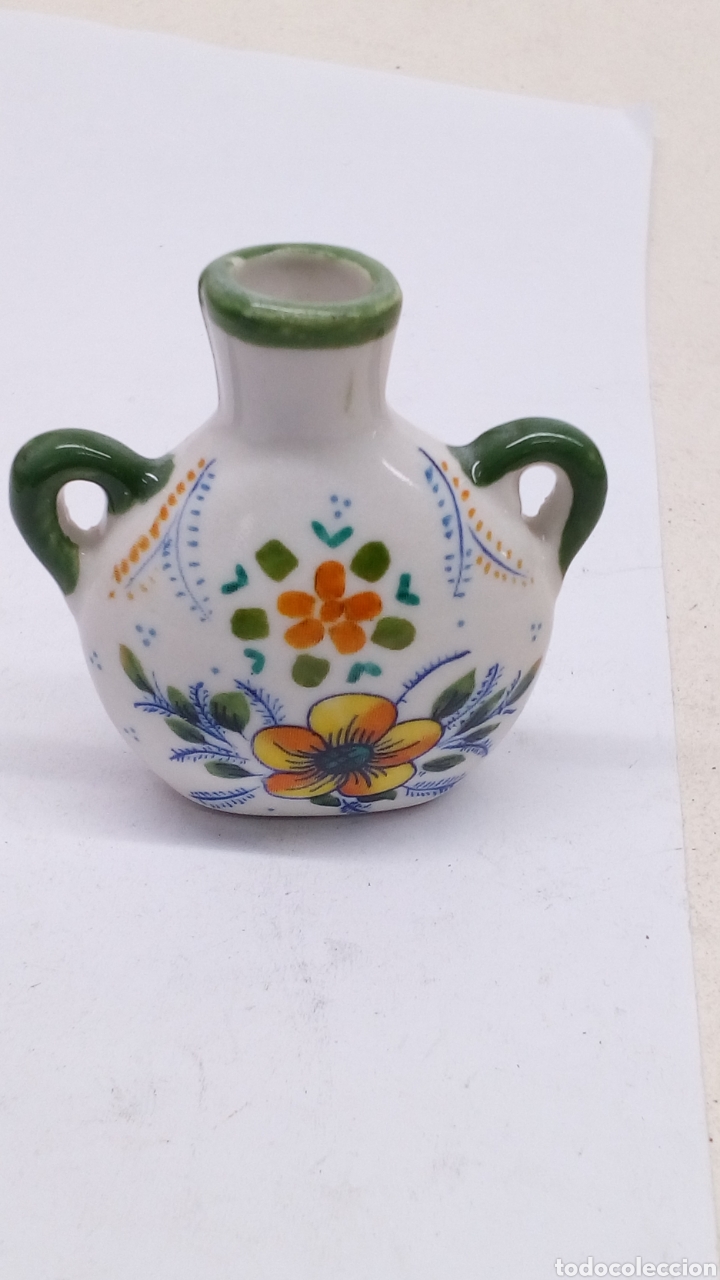 Antiguidades: Figura de porcelana