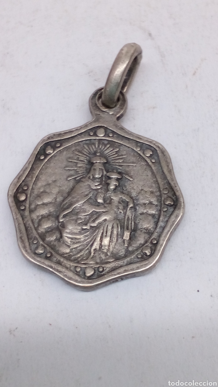 Antig&uuml;edades: Colgante de plata religioso - Foto 1