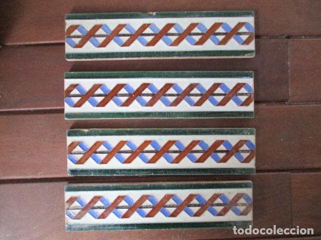 Antig&uuml;edades: Azulejos cenefas Ramos Rejano - Foto 1