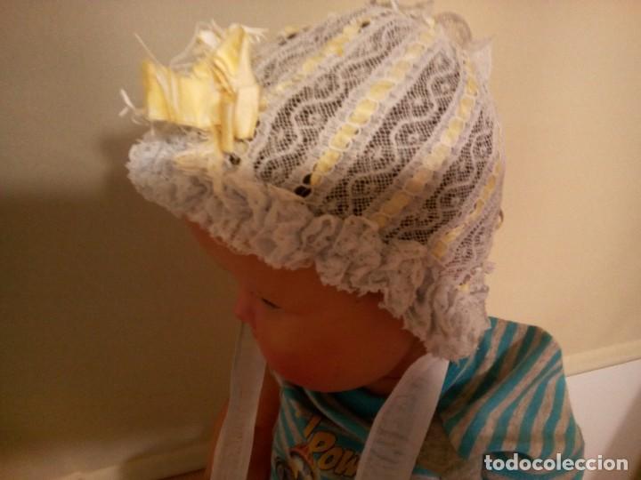 Antig&uuml;edades: * GORRO DE ENCAJES Y PASACINTAS.       (RF:205/c) - Foto 2