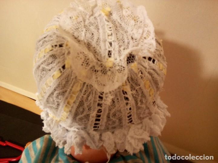 Antig&uuml;edades: * GORRO DE ENCAJES Y PASACINTAS.       (RF:205/c) - Foto 3