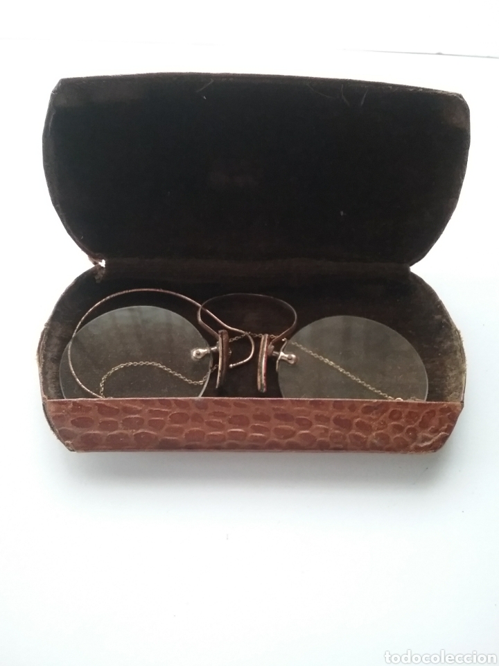 Antig&uuml;edades: Gafas Quevedo con funda. - Foto 1