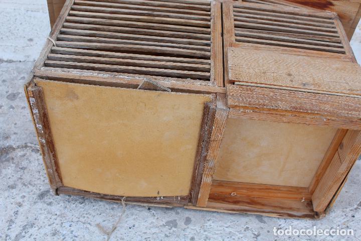 Antig&uuml;edades: jaula de madera - Foto 2