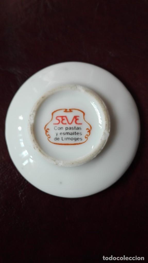 Antig&uuml;edades: Platito de porcelana de limoges. - Foto 2